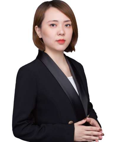 王  婷